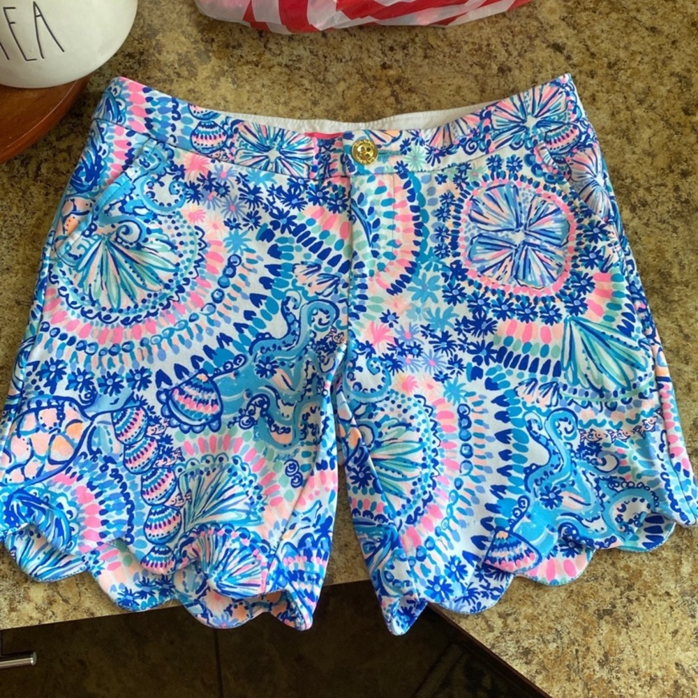 Womens Lilly Pulitzer shorts BRAND NEW